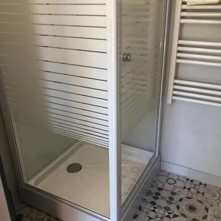 A 8 Mn Du Futuroscope Chasseneuil-du-Poitou