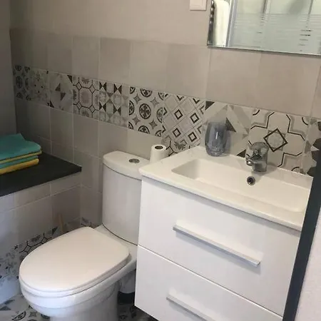 A 8 Mn Du Futuroscope Chasseneuil-du-Poitou