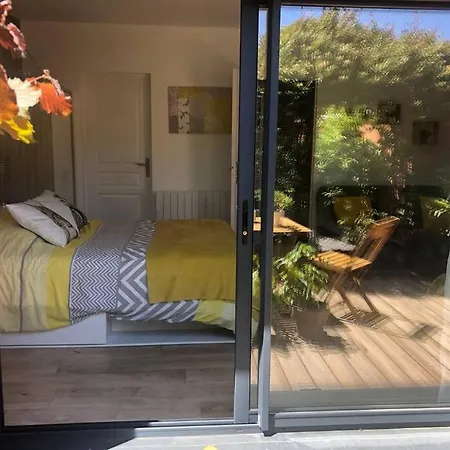 A 8 Mn Du Futuroscope Apartment